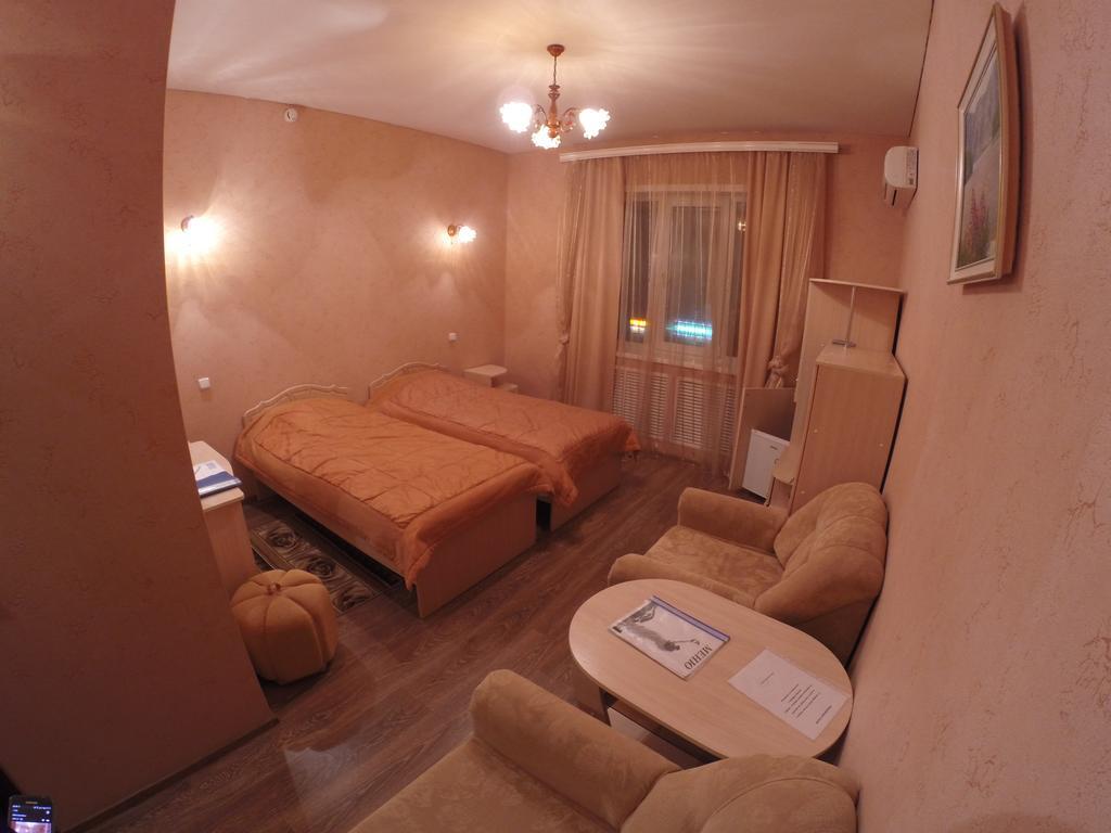 Hotel Komplex Orion Belokuricha Zimmer foto